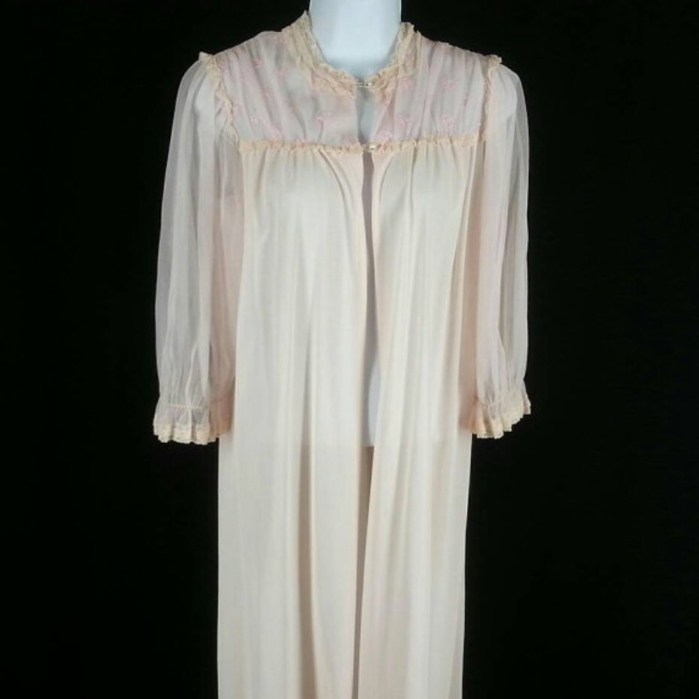 Pink chiffon nylon tricot rhinestone buttons M